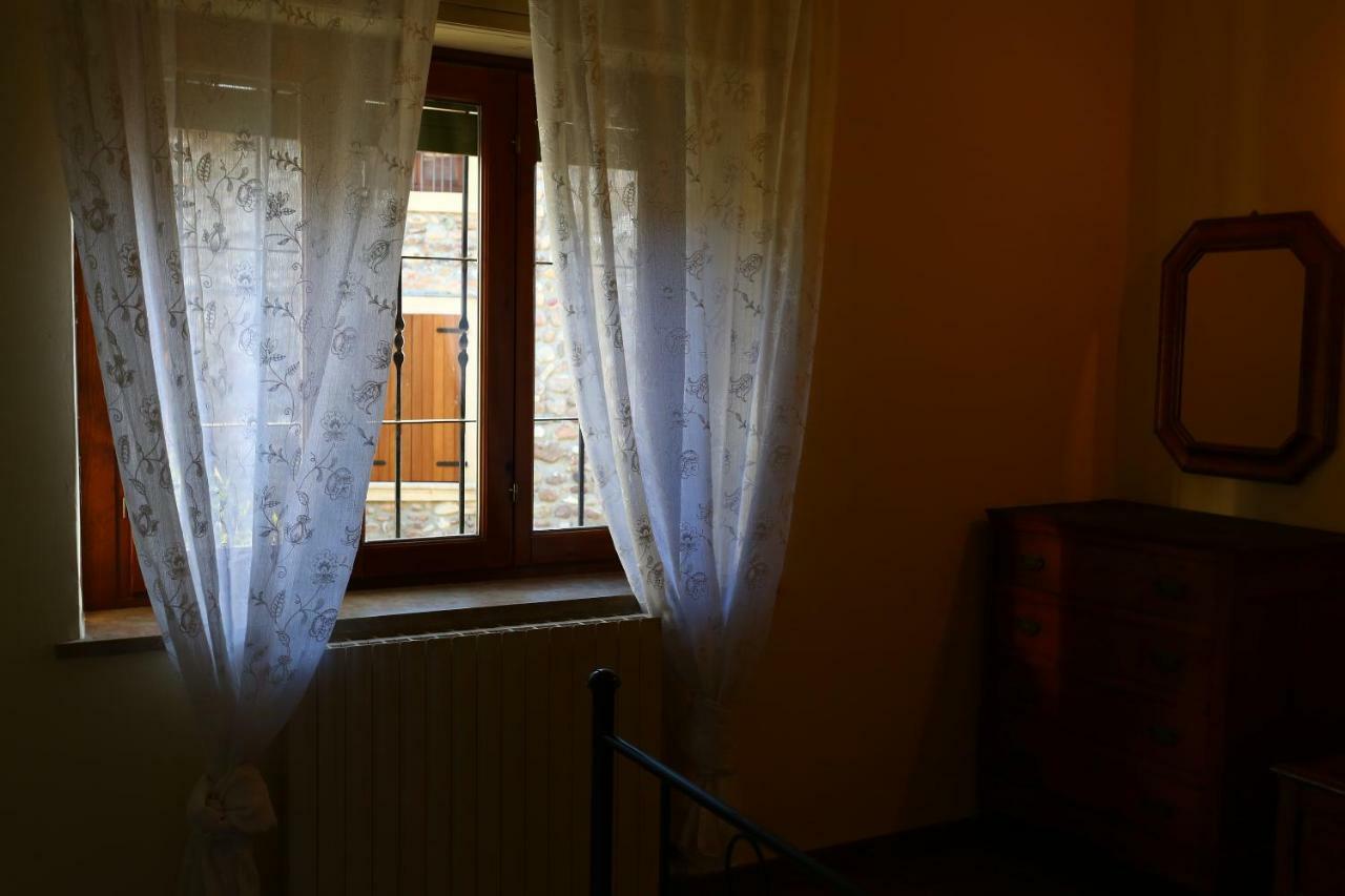 Отель Residenza La Dimora Imperfetta Salionze Экстерьер фото